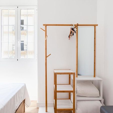 Modern&Confort Premium Concept Ruzafa , バレンシア 部屋 写真